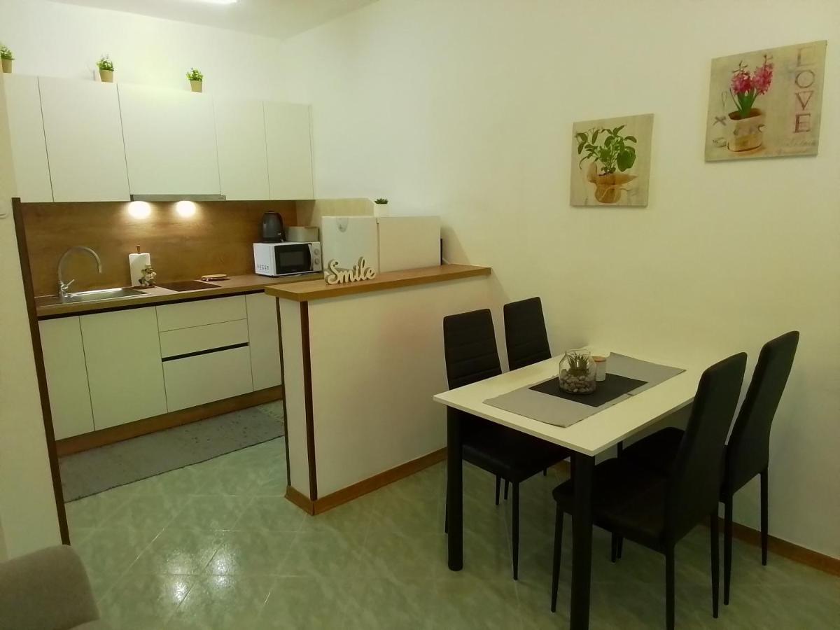 Apartment Leni *